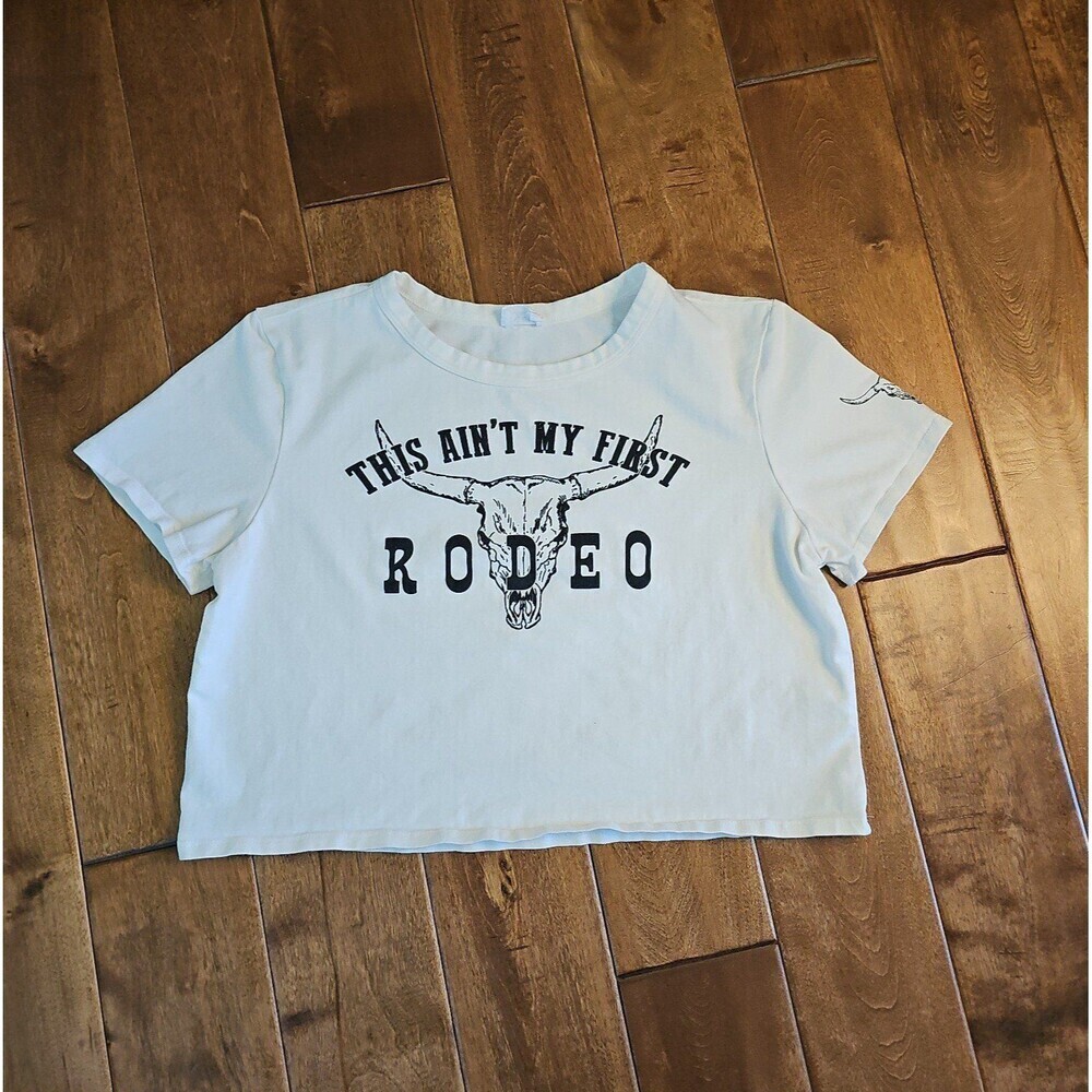 Le Lis rodeo crop top size L
